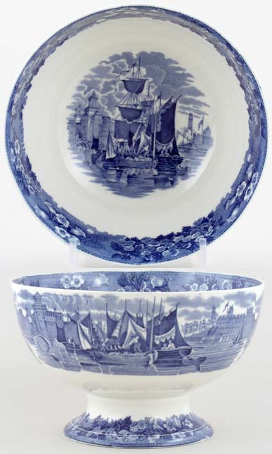 Bowl with Foot c1909